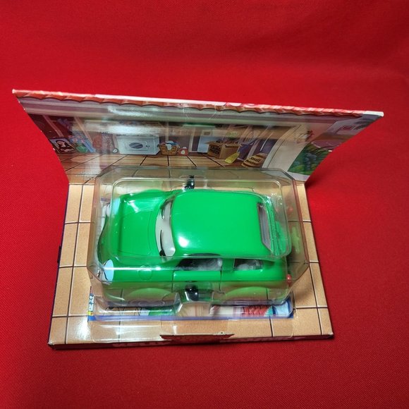Chevron Cars Kelly Kompact Green Door Coupe 1998 Collectible Toy - Picture 7 of 13